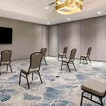 Cambria Hotel Fort Lauderdale Beach 