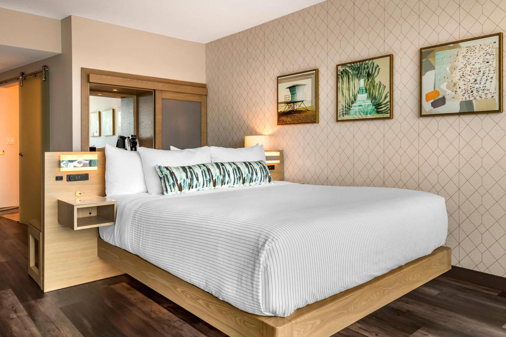 Cambria Lauderdale 3*