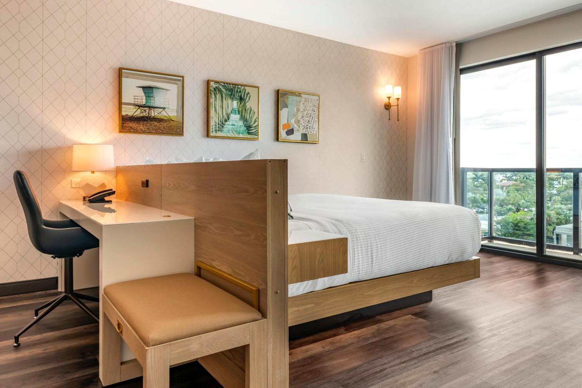 Cambria Lauderdale Fort Lauderdale